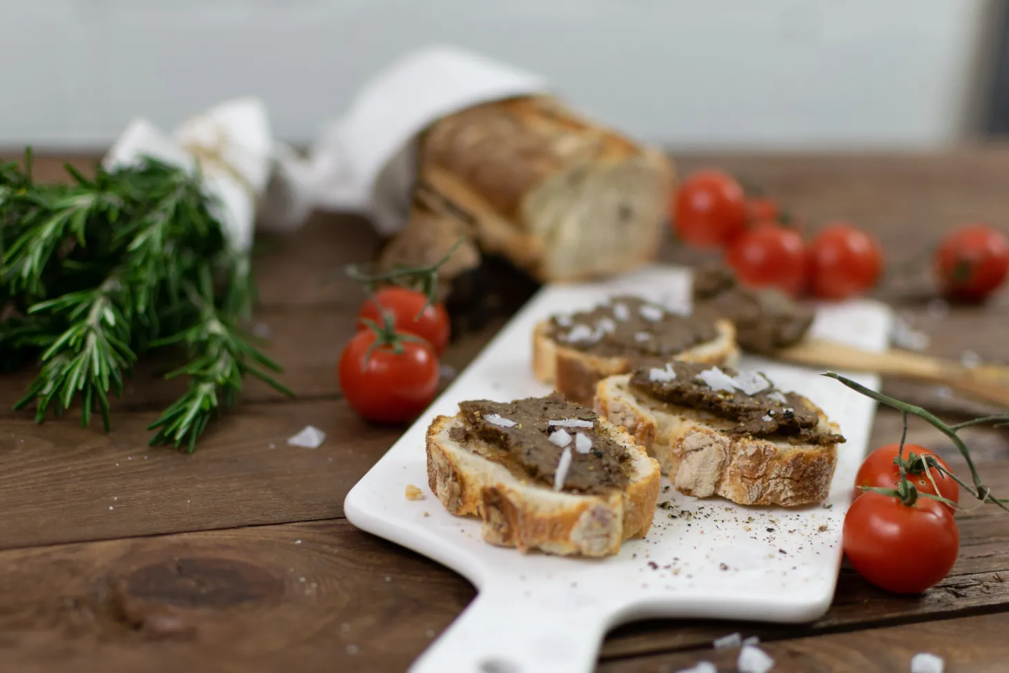 Bio Schwarzer Knoblauch in ganzer Knolle